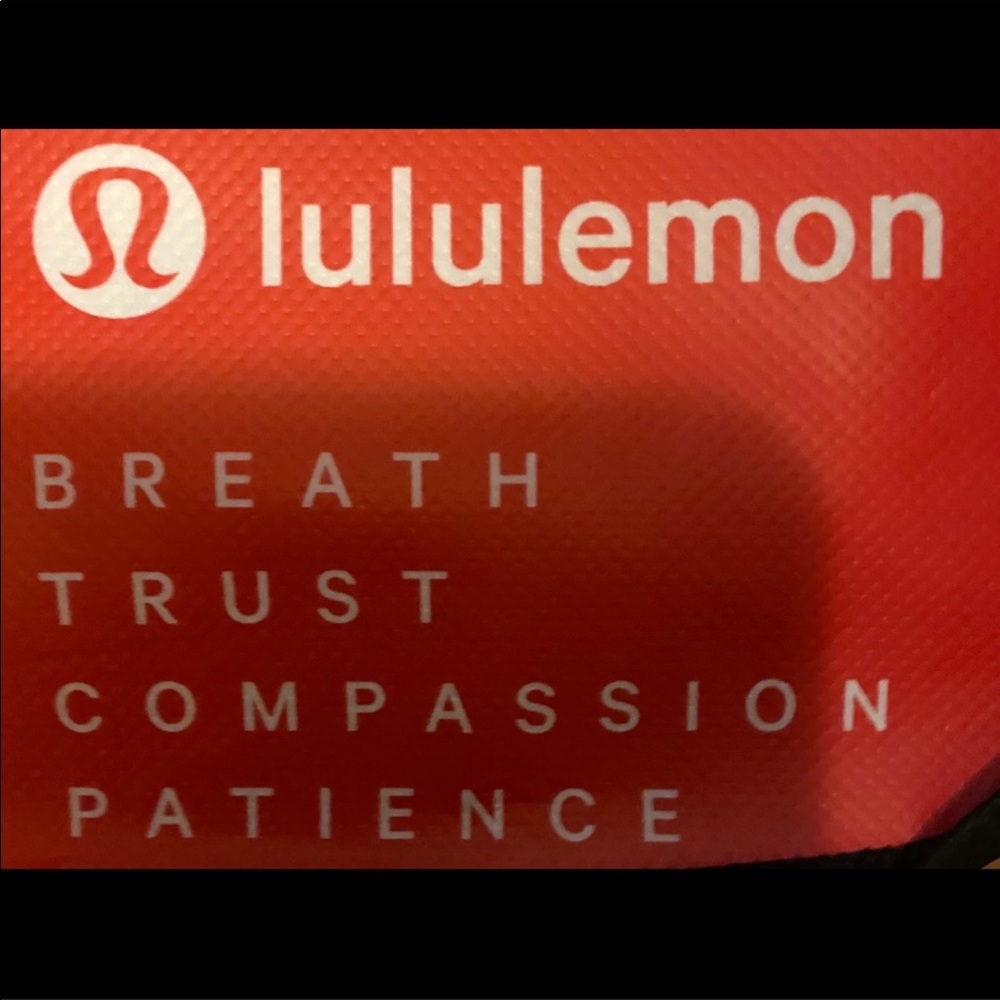 All LULULEMON Mystery Bundle - size 2-10